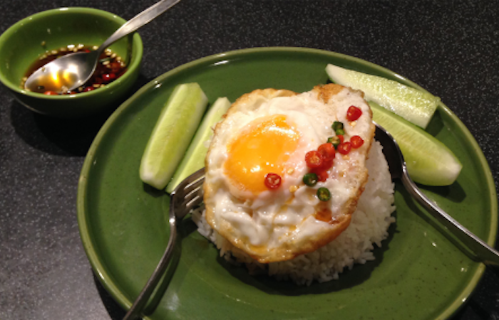 3XscKmFcTUmlNTpF7RTY_fried-egg-over-rice-6.png