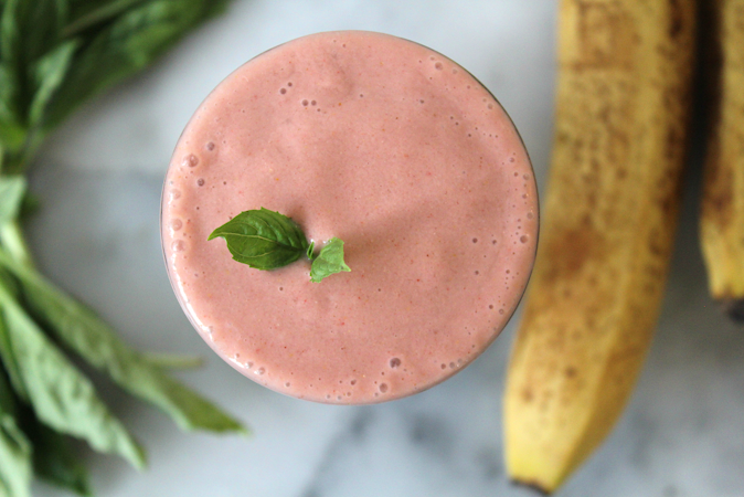 Strawberry Basil Smoothie Recipe - Brewers Organics | Brewers Organics