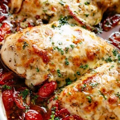 Balsamic Baked Chicken Breast with Balsamic Tomato Sauce and Mozzarella Cheese