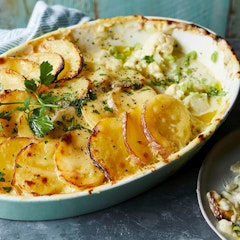 Cauliflower Cheese and Potato Bake