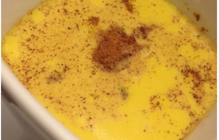 Haldi Ka Doodh (Hot Turmeric Milk)