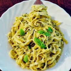 Easy Lemon Ricotta Pasta & Spinach